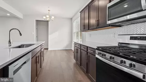 10002 Campbell Blvd, Middle River, MD 21220 photo 14
