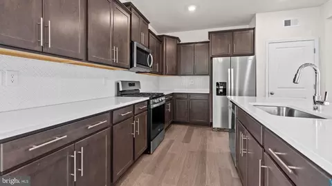 10002 Campbell Blvd, Middle River, MD 21220 photo 11