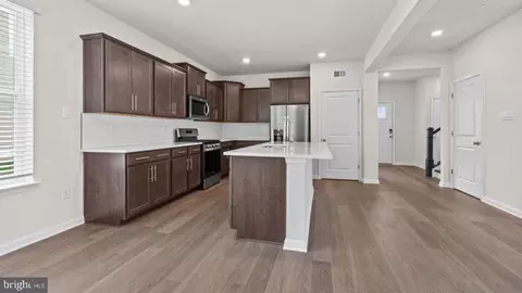 10002 Campbell Blvd, Middle River, MD 21220 photo 10