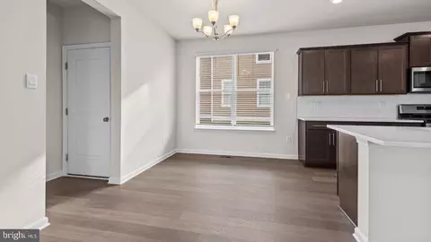 10002 Campbell Blvd, Middle River, MD 21220 photo 13