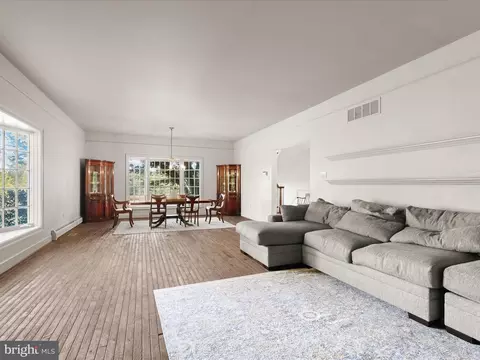 Living - 5708 Emory Rd, Upperco, MD 21155 photo 10 of 13