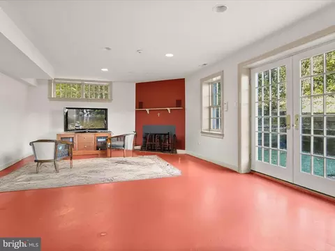 Living - 5708 Emory Rd, Upperco, MD 21155 photo 13 of 13