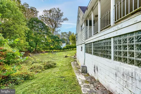 6015 Lakeview Rd, Baltimore, MD 21210 photo 63