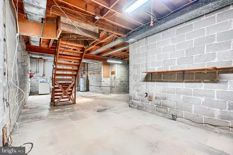 6015 Lakeview Rd, Baltimore, MD 21210 photo 55