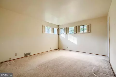 6015 Lakeview Rd, Baltimore, MD 21210 photo 31