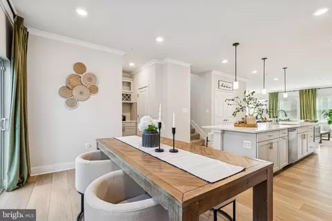 Dining - 2218 Partin Rd, Baltimore, MD 21244 photo 5 of 5