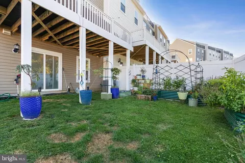 Exterior - 2218 Partin Rd, Baltimore, MD 21244 photo 11 of 11