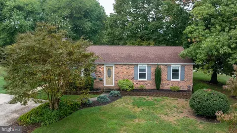 2601 Meadowland Ct, Parkville, MD 21234