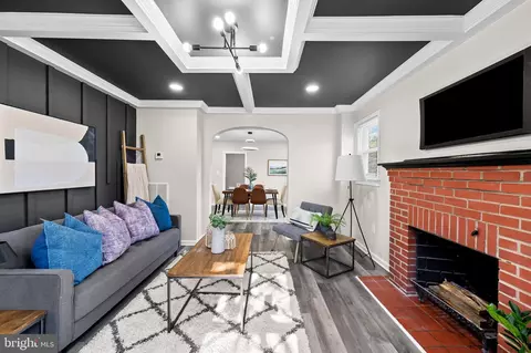 1007 Saint Charles Ave, Baltimore, MD 21229 photo 8