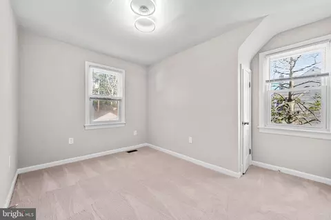 1007 Saint Charles Ave, Baltimore, MD 21229 photo 24