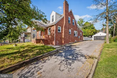 1007 Saint Charles Ave, Baltimore, MD 21229 photo 3