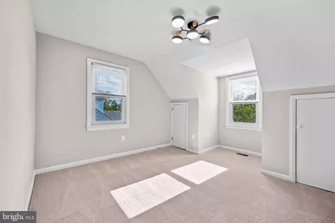 1007 Saint Charles Ave, Baltimore, MD 21229 photo 26
