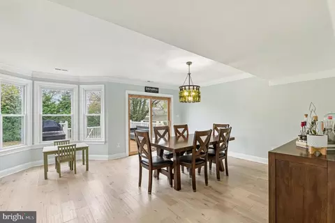 Dining - 2804 7th St, Sparrows Point, MD 21219 photo 1 of 4