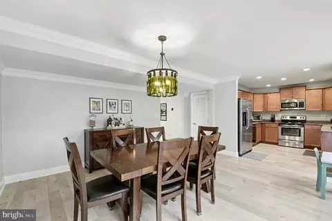 Dining - 2804 7th St, Sparrows Point, MD 21219 photo 3 of 4