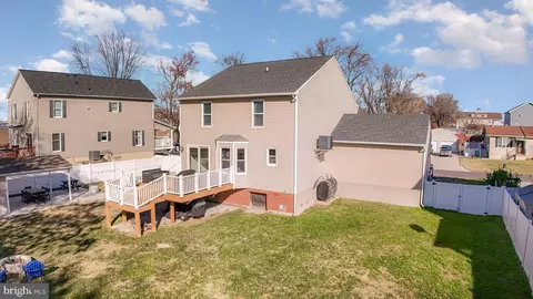 View/Area - 2804 7th St, Sparrows Point, MD 21219 photo 3 of 12