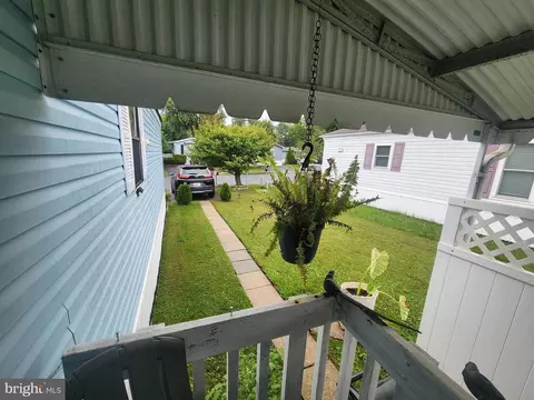 103 Rodeo Cir, Middle River, MD 21220 photo 5