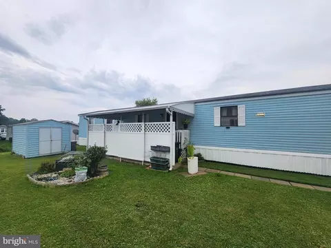 103 Rodeo Cir, Middle River, MD 21220 photo 9