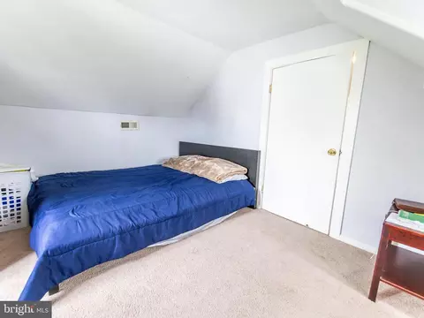 Bedroom - 8222 Cornwall Rd, Dundalk, MD 21222 photo 4 of 4
