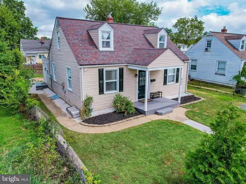 Exterior - 8222 Cornwall Rd, Dundalk, MD 21222 photo 3 of 4