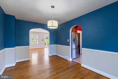 Entry Way - 1014 Elm Rd, Halethorpe, MD 21227 photo 3 of 6