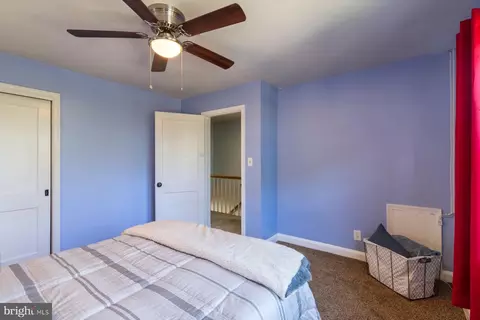 Bedroom - 1014 Elm Rd, Halethorpe, MD 21227 photo 2 of 4
