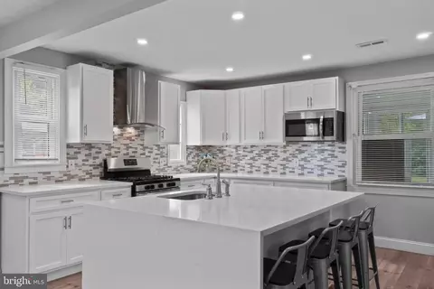 Kitchen - 3412 Sollers Point Rd, Dundalk, MD 21222 photo 1 of 2