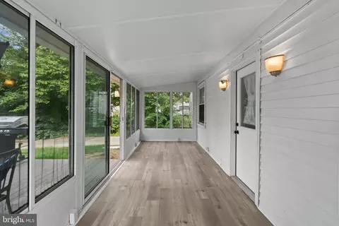 Exterior - 3412 Sollers Point Rd, Dundalk, MD 21222 photo 3 of 8