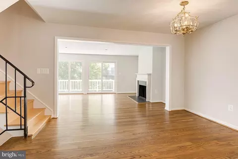 107 Windblown Ct, Baltimore, MD 21209