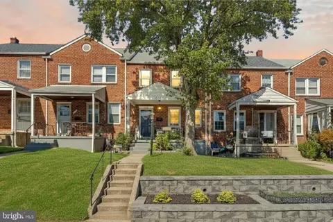 1016 Downton, Halethorpe, MD 21227