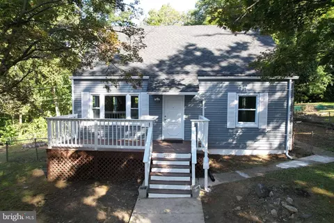 2722 Gwynnmore Ave, Gwynn Oak, MD 21207