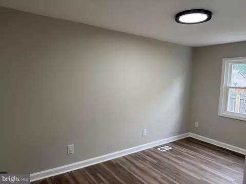 Other - 7 Centre Ave, Dundalk, MD 21222 photo 5 of 11