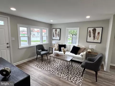 Other - 7 Centre Ave, Dundalk, MD 21222 photo 1 of 11