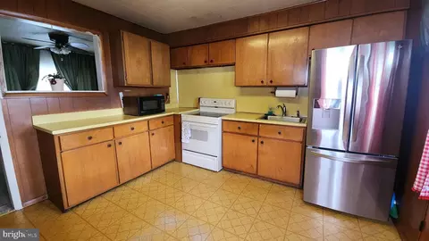 Kitchen - 11 Honeycomb Rd, Middle River, MD 21220 photo 1 of 1