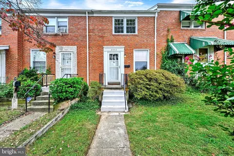 8445 Water Oak Rd, Parkville, MD 21234