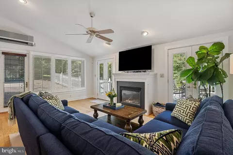 Other - 27 Murray Hill Cir, Baltimore, MD 21212 photo 10 of 16