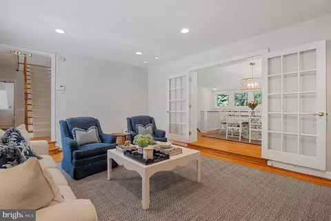 Other - 27 Murray Hill Cir, Baltimore, MD 21212 photo 2 of 16