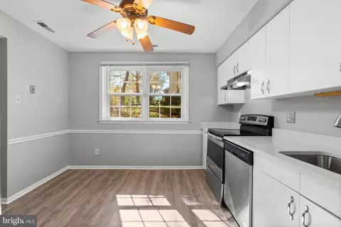 Kitchen - 34 Kettle #8-3F, Windsor Mill, MD 21244 photo 1 of 3