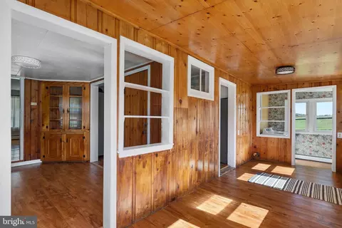 Entry Way - 16357 Trenton Rd, Upperco, MD 21155 photo 5 of 7