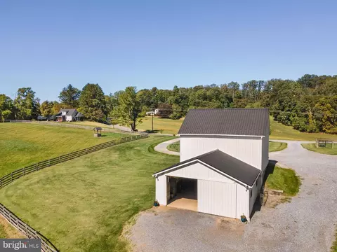Exterior - 16357 Trenton Rd, Upperco, MD 21155 photo 14 of 16
