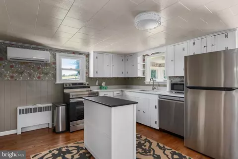 Kitchen - 16357 Trenton Rd, Upperco, MD 21155 photo 1 of 5