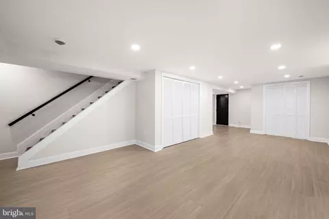 Living - 1 Boymans Ct, Baltimore, MD 21206 photo 3 of 3