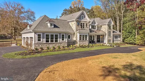 314 Golf Course Rd, Owings Mills, MD 21117