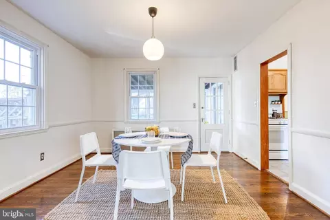 Dining - 724 Murdock Rd, Baltimore, MD 21212 photo 2 of 3
