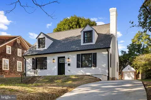 Exterior - 514 Dunkirk Rd, Baltimore, MD 21212 photo 3 of 6