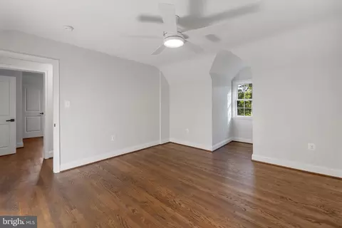 Bedroom - 514 Dunkirk Rd, Baltimore, MD 21212 photo 3 of 5