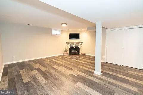9106 Wise Avenue Ext, Sparrows Point, MD 21219 photo 28