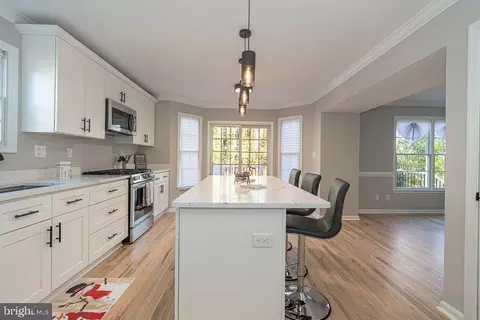 9106 Wise Avenue Ext, Sparrows Point, MD 21219 photo 11