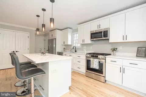 9106 Wise Avenue Ext, Sparrows Point, MD 21219 photo 10