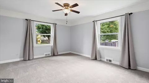Bedroom - 514 Hampton Ln, Towson, MD 21286 photo 4 of 6