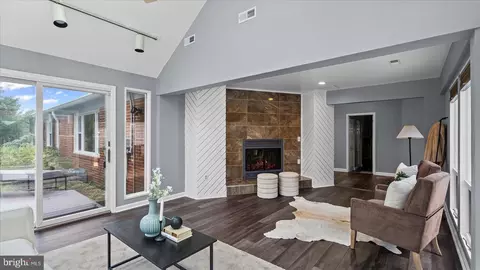 Other - 514 Hampton Ln, Towson, MD 21286 photo 4 of 10